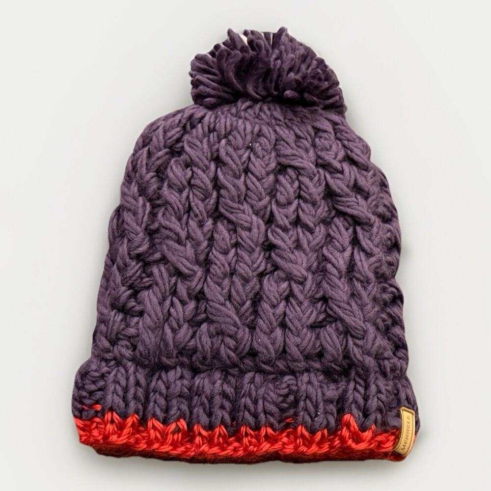 Merrell Unisex Burgundy Lava Trailhead Pom Beanie Hat Warm Cap One Size NWT New